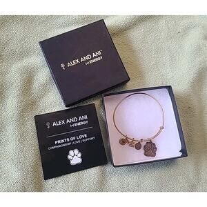NEW Alex and Ani paw Prints Of Love gold expandable bracelet bangle 2015 ASPCA